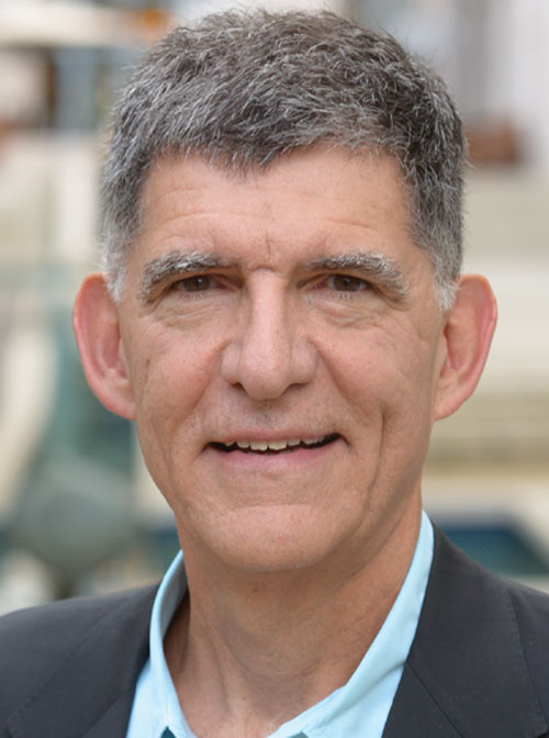 Daniel Rader headshot